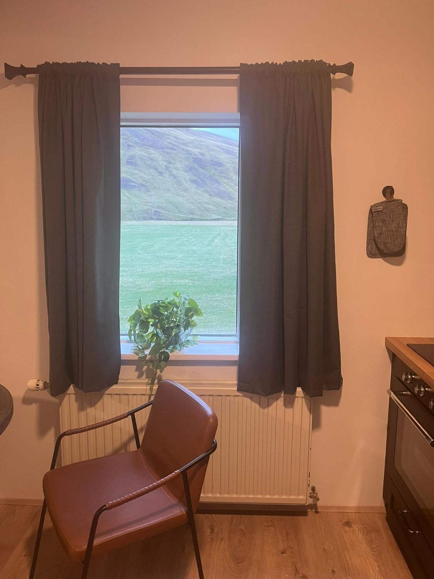 Bolstatharhlith - Studios Exteriör bild
